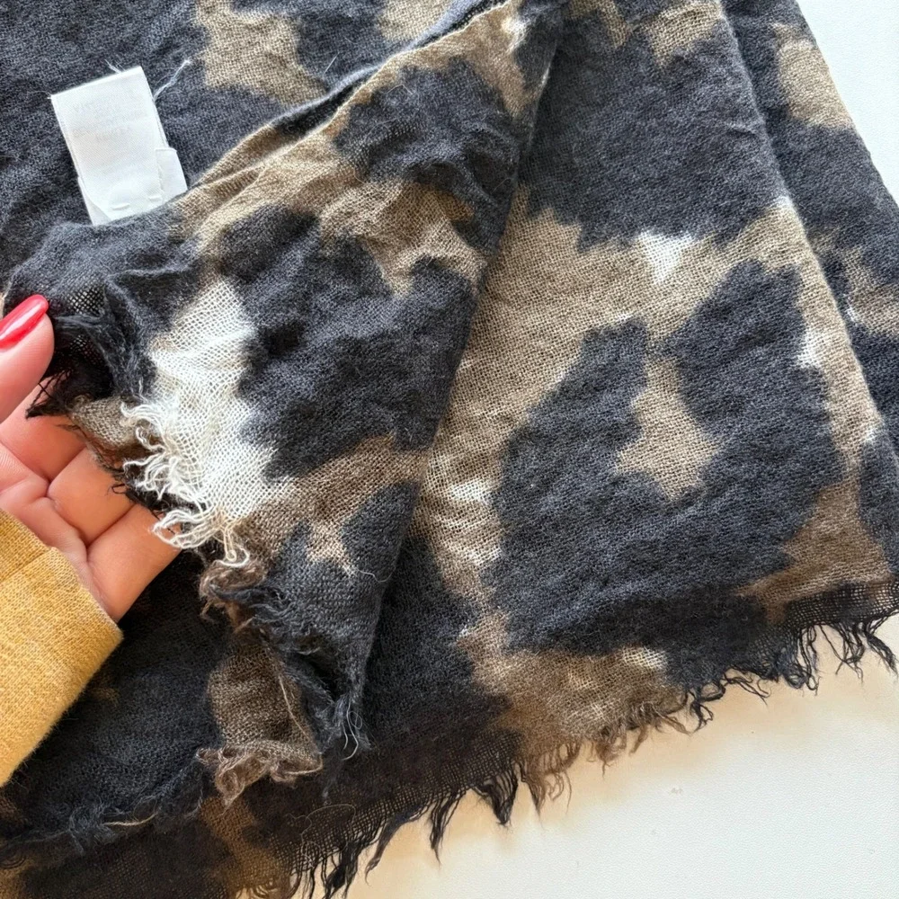 Diane von‎ Furstenberg Scarf Womens OS Brown Black Leopard Print 100% Cashmere